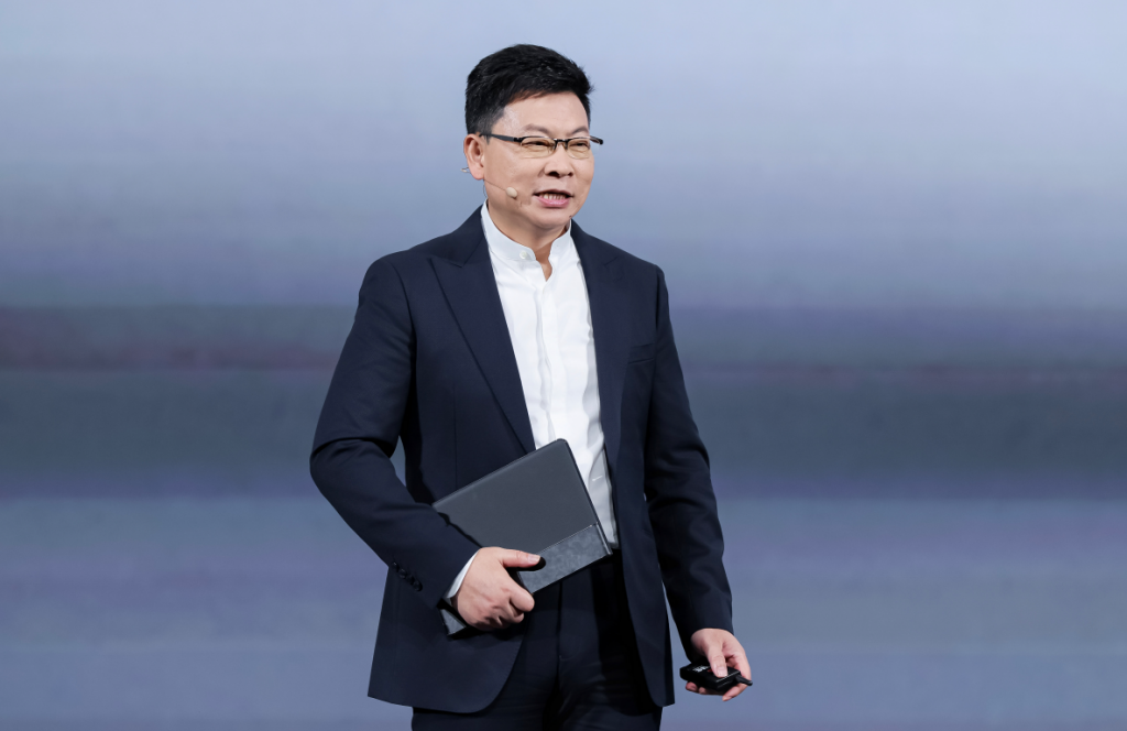 华为鸿蒙电脑震撼登场！以科技创新致敬非凡时代