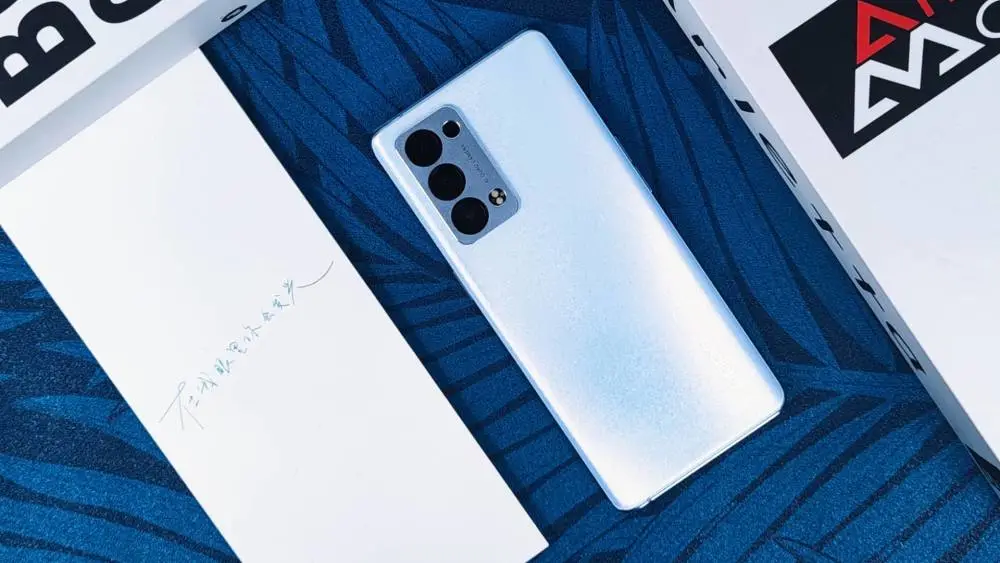 OPPO Reno6 Pro+游戏表现怎么样？绿哥实际上手告诉你答案 